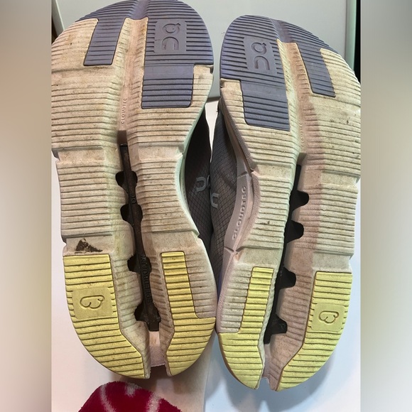 Cloudnova Wrap Raisin | Lavender Size 8.5. 26.99175 - Picture 8 of 8